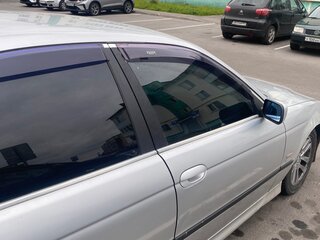 2001 BMW 5 серии 525i IV (E39) Рестайлинг, серебристый, 350000 рублей, вид 2