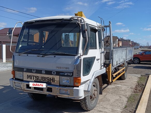 1991 Fuso (Mitsubishi) Fighter, белый, 1750000 рублей