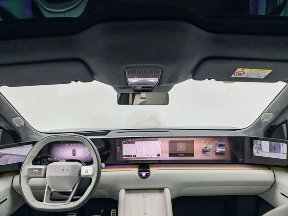 2026 Audi E7X, чёрный, 10250032 рублей - вид 4