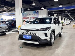 2026 Toyota Corolla Cross I Рестайлинг, белый, 3335111 рублей, вид 1