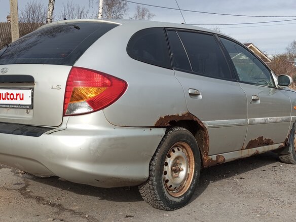 2001 Kia Rio I, серебристый, 105000 рублей - вид 2