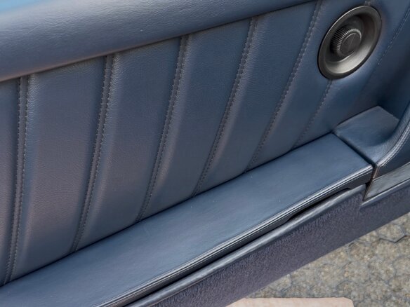 1983 Porsche 911 Targa II (911, 930), голубой - вид 7
