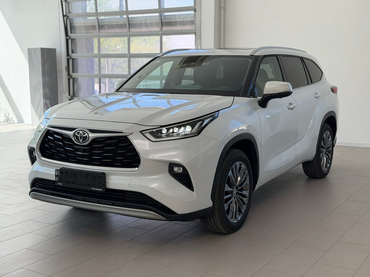 Открыть фотографии: Toyota Highlander IV (XU70)
