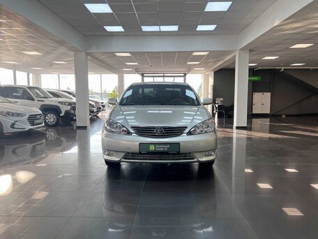 2004 Toyota Camry V (XV30) Рестайлинг, серебристый, 995000 рублей, вид 3