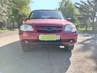 2017 Chevrolet Niva I Рестайлинг, красный, 740000 рублей, вид 2