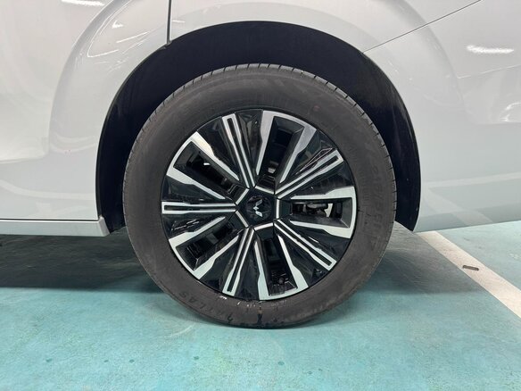 2026 Wuling Starlight 730, серебристый - вид 19