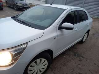 2013 Chevrolet Cobalt II, белый, 450000 рублей, вид 1