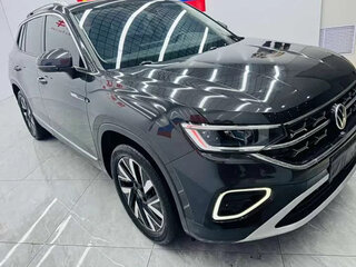 2023 Volkswagen Tayron I Рестайлинг, чёрный, 1900000 рублей, вид 2