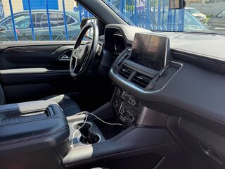 2024 Chevrolet Tahoe V, чёрный, 8750000 рублей, вид 3