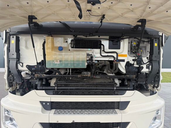 2024 Dongfeng DFH 4251, белый, 8490000 рублей - вид 4