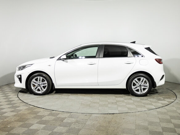 2019 Kia Ceed III, белый, 1899700 рублей - вид 7