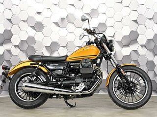 2016 Moto Guzzi V 9, жёлтый, 677000 рублей, вид 3