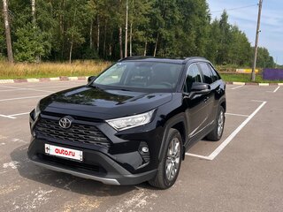 2021 Toyota RAV4 V (XA50), чёрный, 3800000 рублей, вид 1
