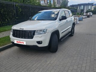 2011 Jeep Grand Cherokee IV (WK2), белый, 1550000 рублей, вид 2