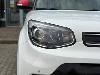 2017 Kia Soul II Рестайлинг, белый, 1425000 рублей, вид 4