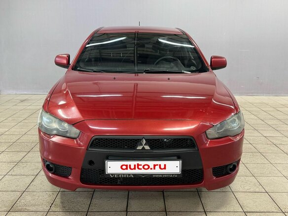 2007 Mitsubishi Lancer X, красный, 550000 рублей - вид 1