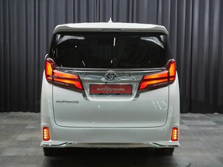 2019 Toyota Alphard III Рестайлинг, белый, 4445000 рублей, вид 5