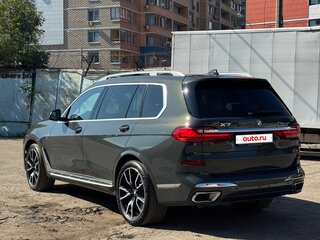 2022 BMW X7 40i I (G07), серый, 9950000 рублей, вид 4