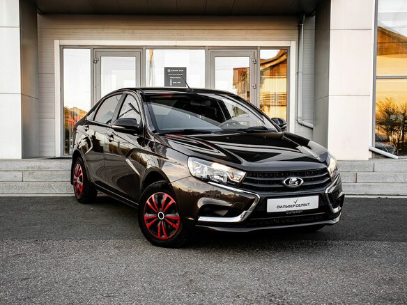 2018 Lada (ВАЗ) Vesta I, коричневый, 850000 рублей - вид 4