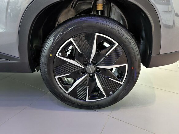 2026 Omoda C5 II, серебристый, 2603000 рублей - вид 10