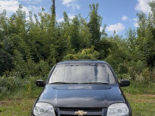 2011 Chevrolet Niva I Рестайлинг, чёрный, 350000 рублей, вид 2