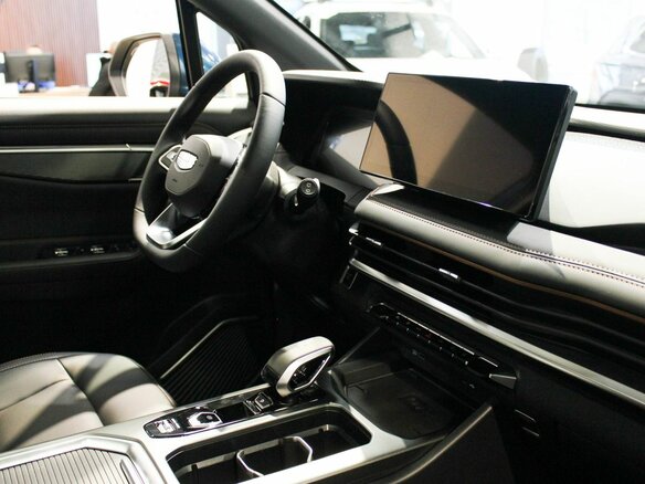 2026 Geely Okavango I Рестайлинг, синий - вид 6
