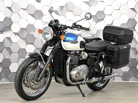 2018 Triumph Bonneville T120, белый, 949000 рублей, вид 2