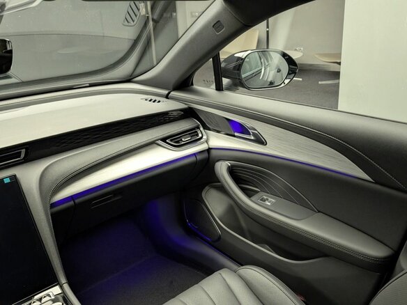 2025 Hongqi H5 II, чёрный, 5150000 рублей - вид 9