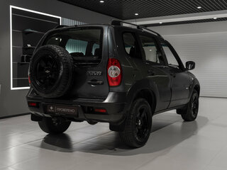 2016 Chevrolet Niva I Рестайлинг, серый, 730000 рублей, вид 5