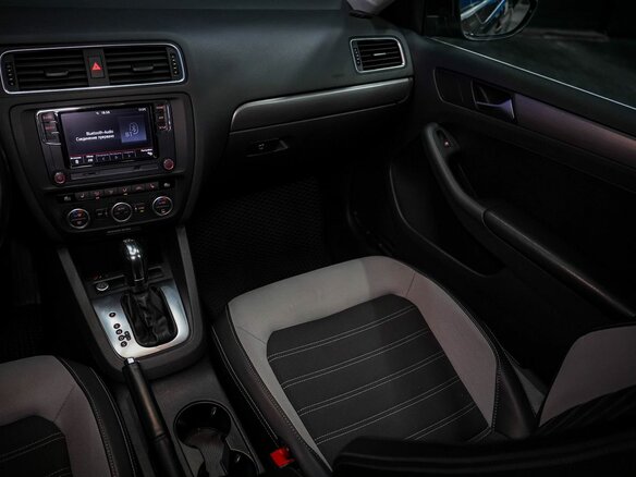 2013 Volkswagen Jetta VI, коричневый, 1250000 рублей - вид 26