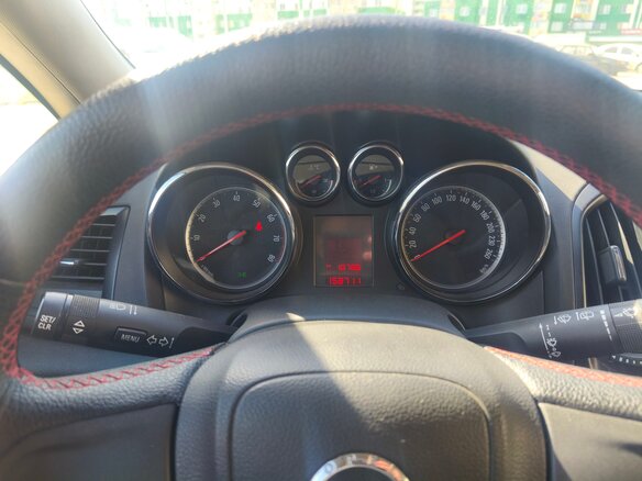 2013 Opel Astra J Рестайлинг, чёрный, 685000 рублей - вид 9