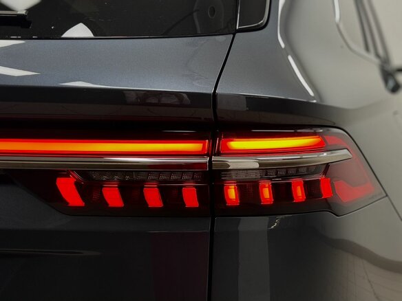 2024 Geely Monjaro I, серый, 3435000 рублей - вид 9