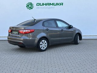 2012 Kia Rio 5-speed III, серый, 560000 рублей, вид 5