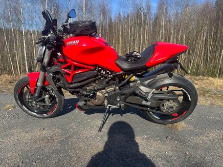 2015 Ducati Monster 1200, красный, 650000 рублей, вид 1