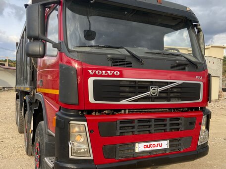 2008 Volvo FM, красный, 3650000 рублей, вид 4