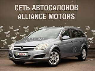2011 Opel Astra H Рестайлинг, серый, 685000 рублей, вид 3