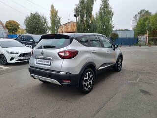 2017 Renault Kaptur I, серый, 990000 рублей, вид 4