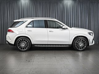 2021 Mercedes-Benz GLE 450 II (V167), белый, 7399000 рублей, вид 5