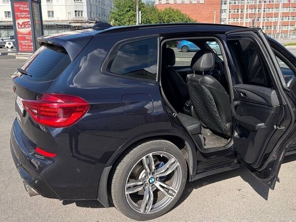 2017 BMW X3 30i xDrive III (G01), чёрный, 2950000 рублей - вид 16