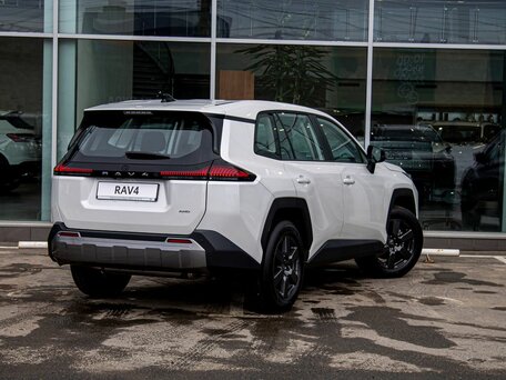 2026 Toyota RAV4 VI (XA60), белый, 5000000 рублей, вид 5