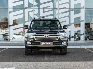 2019 Toyota Land Cruiser 200 Series Рестайлинг 2, чёрный, 7599000 рублей, вид 3