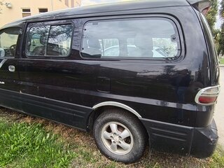 2007 Hyundai Starex I Рестайлинг 2, чёрный, 650000 рублей, вид 2
