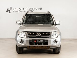 2014 Mitsubishi Pajero IV Рестайлинг 1, серебристый, 1860000 рублей, вид 2
