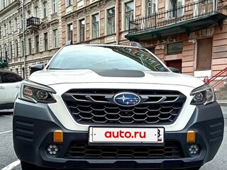 2022 Subaru Outback Wilderness VI Рестайлинг, белый, 5350000 рублей, вид 3