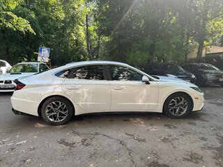 2019 Hyundai Sonata VIII (DN8), белый, 1850000 рублей, вид 4