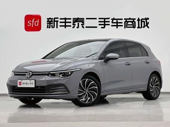 Открыть фотографии: Volkswagen Golf VIII