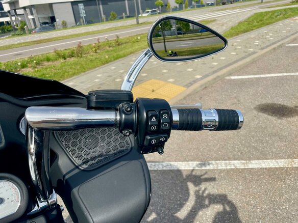 2021 Harley-Davidson Road Glide, чёрный, 1468854 рублей - вид 12