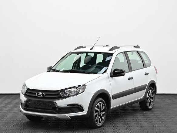2025 Lada (ВАЗ) Granta Cross I Рестайлинг, белый, 899000 рублей - вид 2