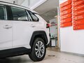 2025 Toyota RAV4 V (XA50), белый - вид 5
