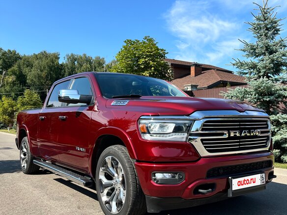 2019 Ram 1500 Quad Cab V, красный, 5900000 рублей - вид 2